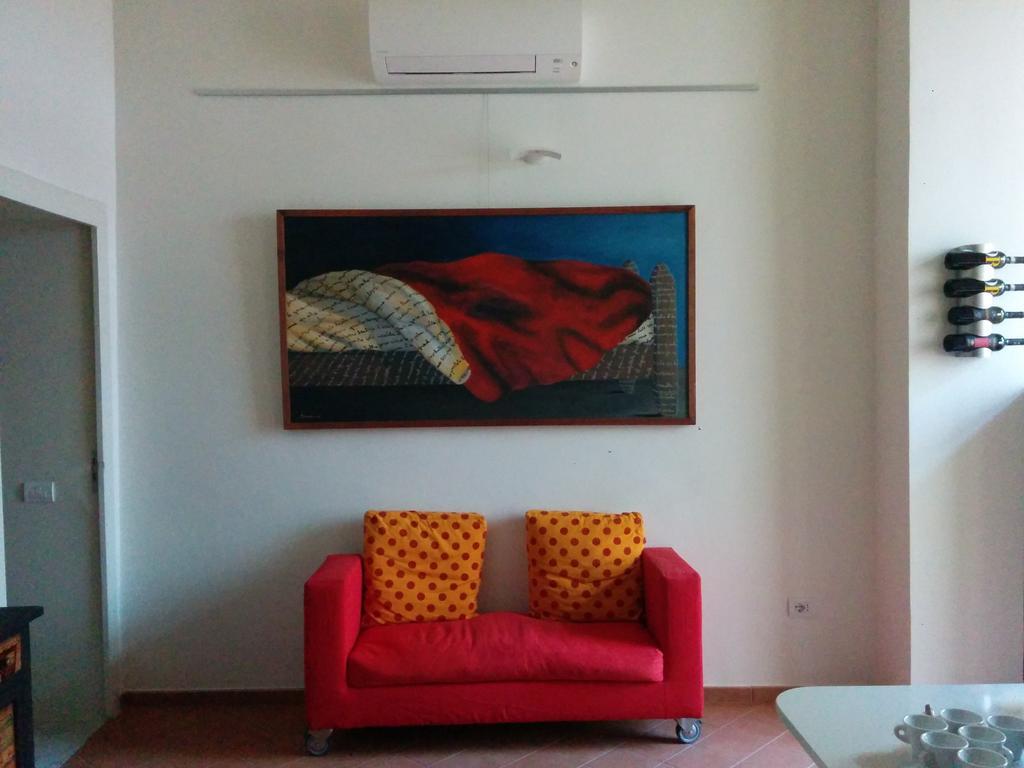 Haripergo Apartment Salerno Ruang foto