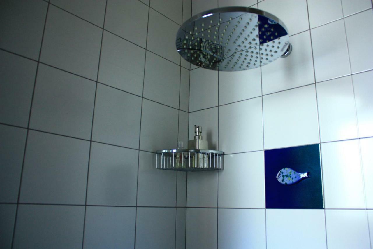 Haripergo Apartment Salerno Bagian luar foto