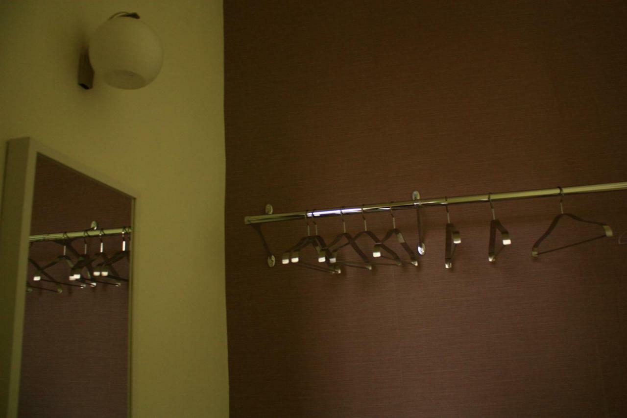 Haripergo Apartment Salerno Bagian luar foto